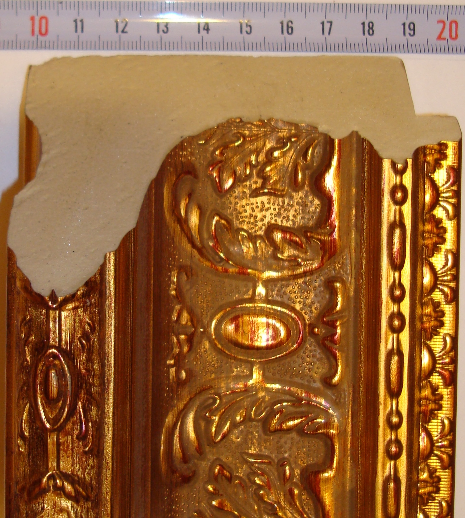 Багет пластиковый (1м. L-2,9) К. 400-954 золото "Ю.Корея"
