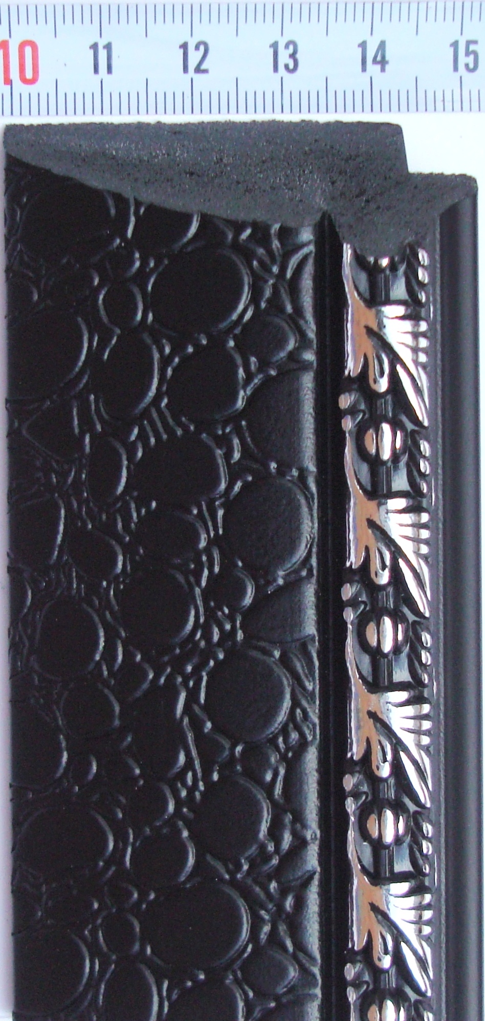 Багет пластиковый (1м. L-2,9м.) BR 1529-02 "Ю.Корея" Багет пластиковый (1м. L-2,9м.) BR 1529-02 "Ю.Корея"
