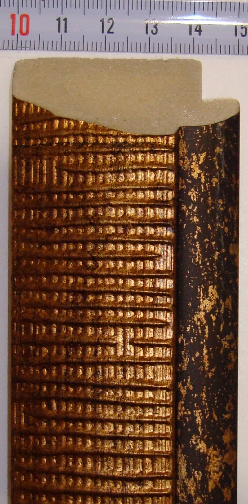 Багет пластиковый (1м. L-2,9) К. 686M-565 золото "Ю.Корея"