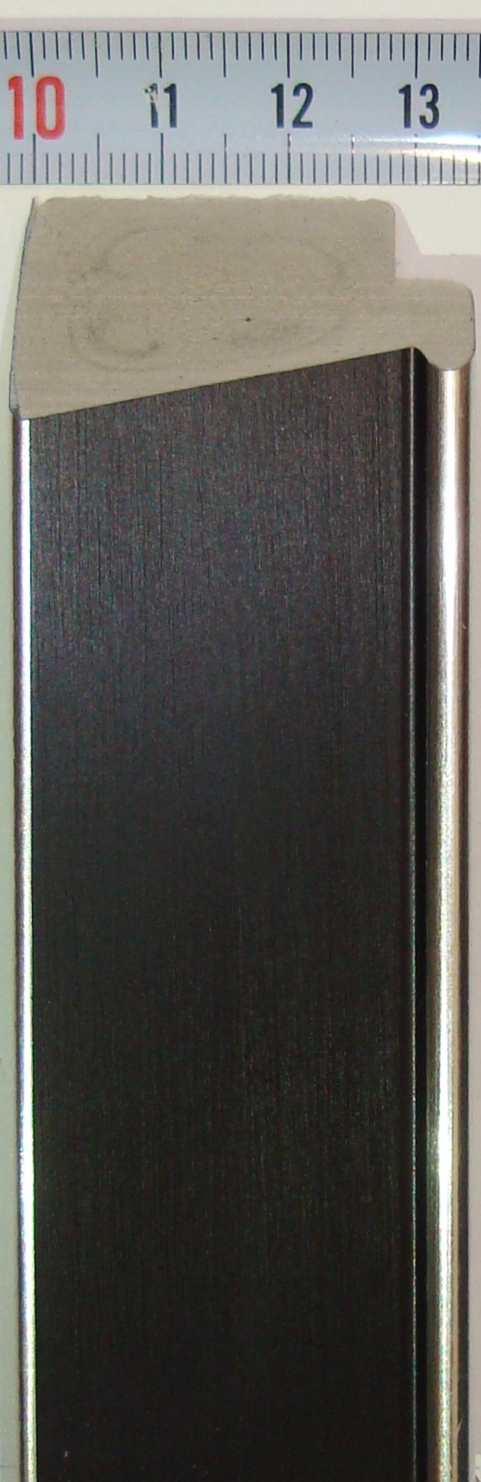 Багет пластиковый (1м. L-2,9) К. 1818-Black чёрный с серебром "Ю.Корея" Багет пластиковый (1м. L-2,9) К. 1818-Black чёрный с серебром "Ю.Корея"