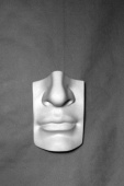 Гипсовая фигура губы с носом Давида, 25х17см
