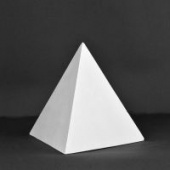 Гипсовая фигура Пирамида 3 грани, h=20см